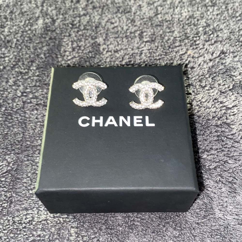 Chanel double C earrings